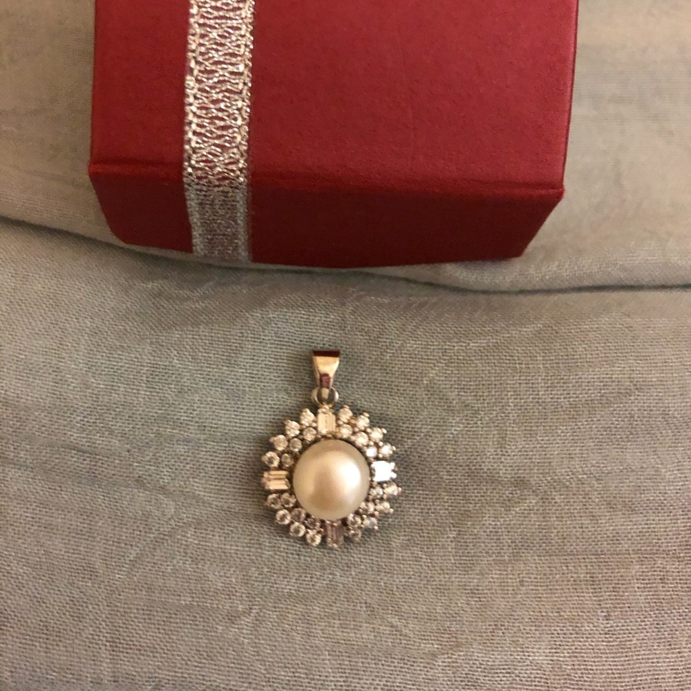 Pendant - Picture 2 of 2